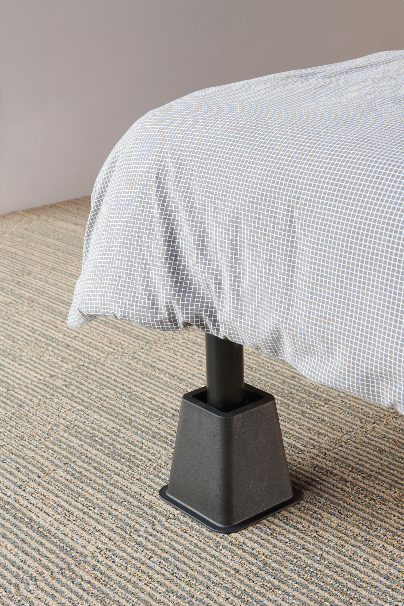 SecuCare Bed and Furniture riser