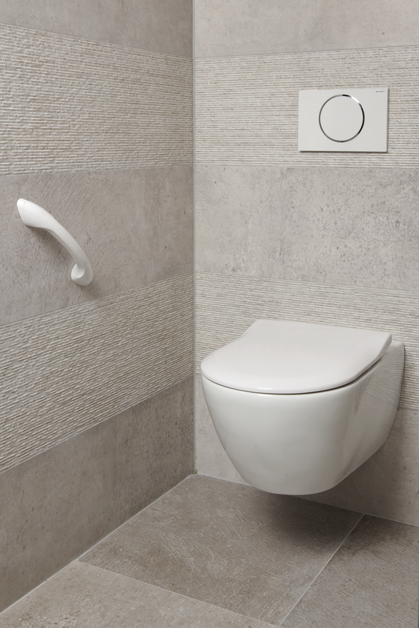 SecuCare Curve Grab Bar